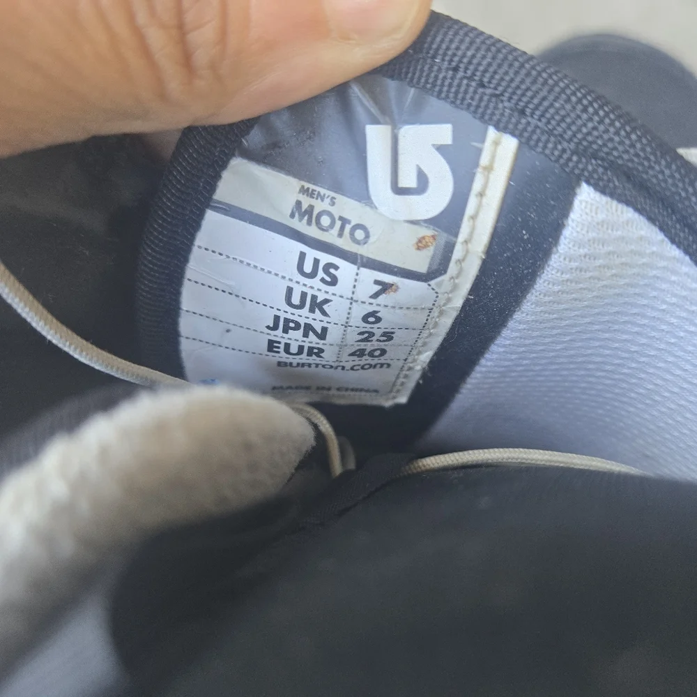 Burton Black Moto Snowboard Boots Size 7